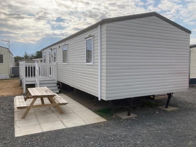 3 Bedroom Modern Caravan Sleeps Up To 8 Millom Kültér fotó